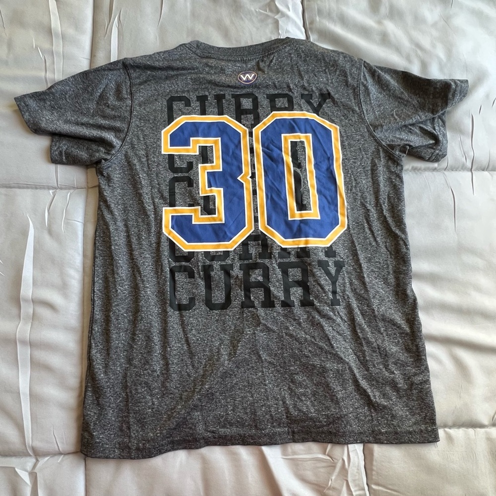 NBA Golden State Warriors #30 Curry Basketball T-Shirt Youth Boys Size L Gray